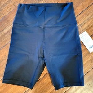 Hawthorn Athletic Essential Yoga Shorts